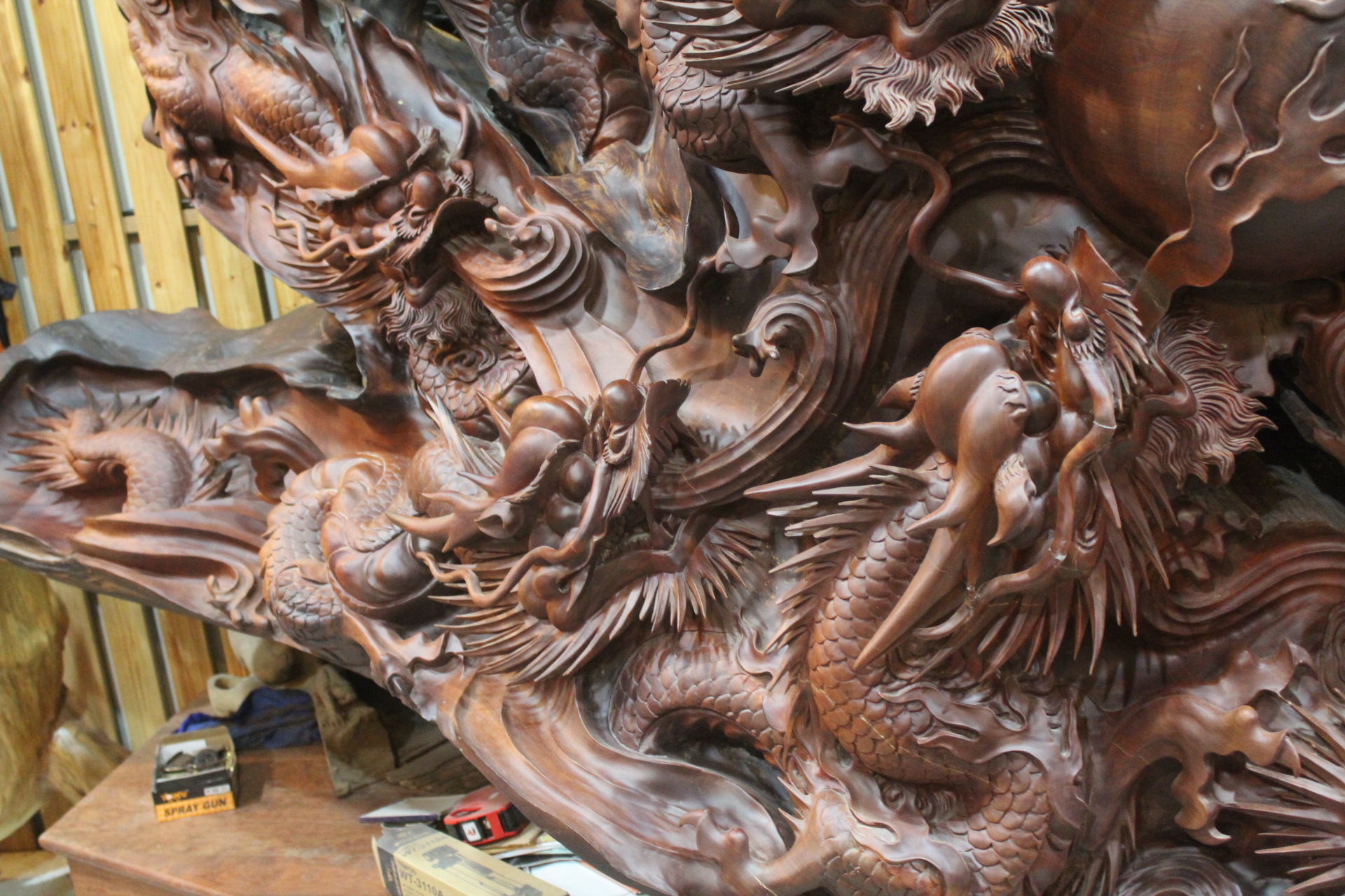 九龙戏珠大型根雕 酒店大厅与别墅会所的艺术之选